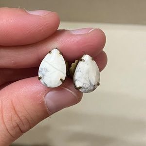 Marble stud almond shaped earrings